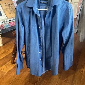 Saks fifth Avenue size 16 LS button up
